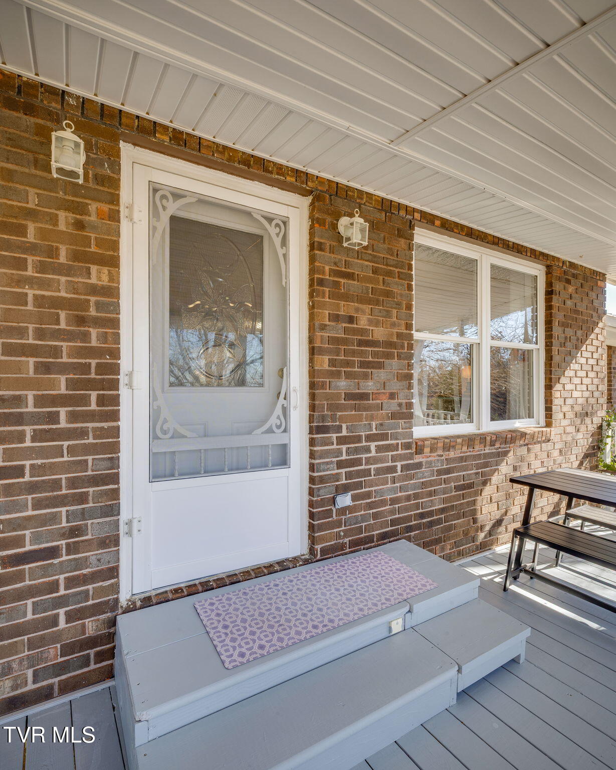 567 Longtown Road Bulls Gap, TN 37711 - Photo 5 of 73 004