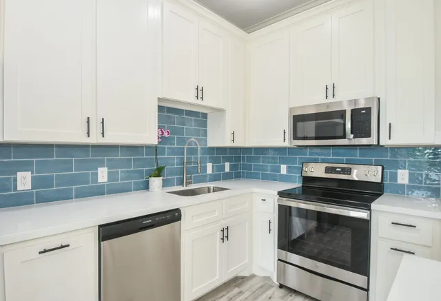 $2,300 | 1441 East Street, Unit 302, Houston, TX 77007