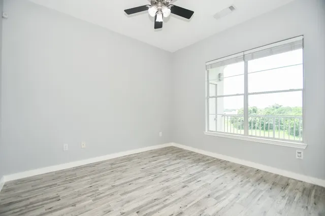 $2,300 | 1441 East Street, Unit 302, Houston, TX 77007