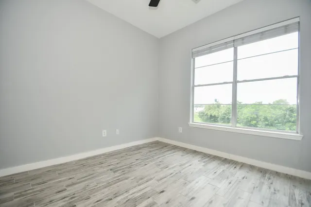 $2,300 | 1441 East Street, Unit 302, Houston, TX 77007
