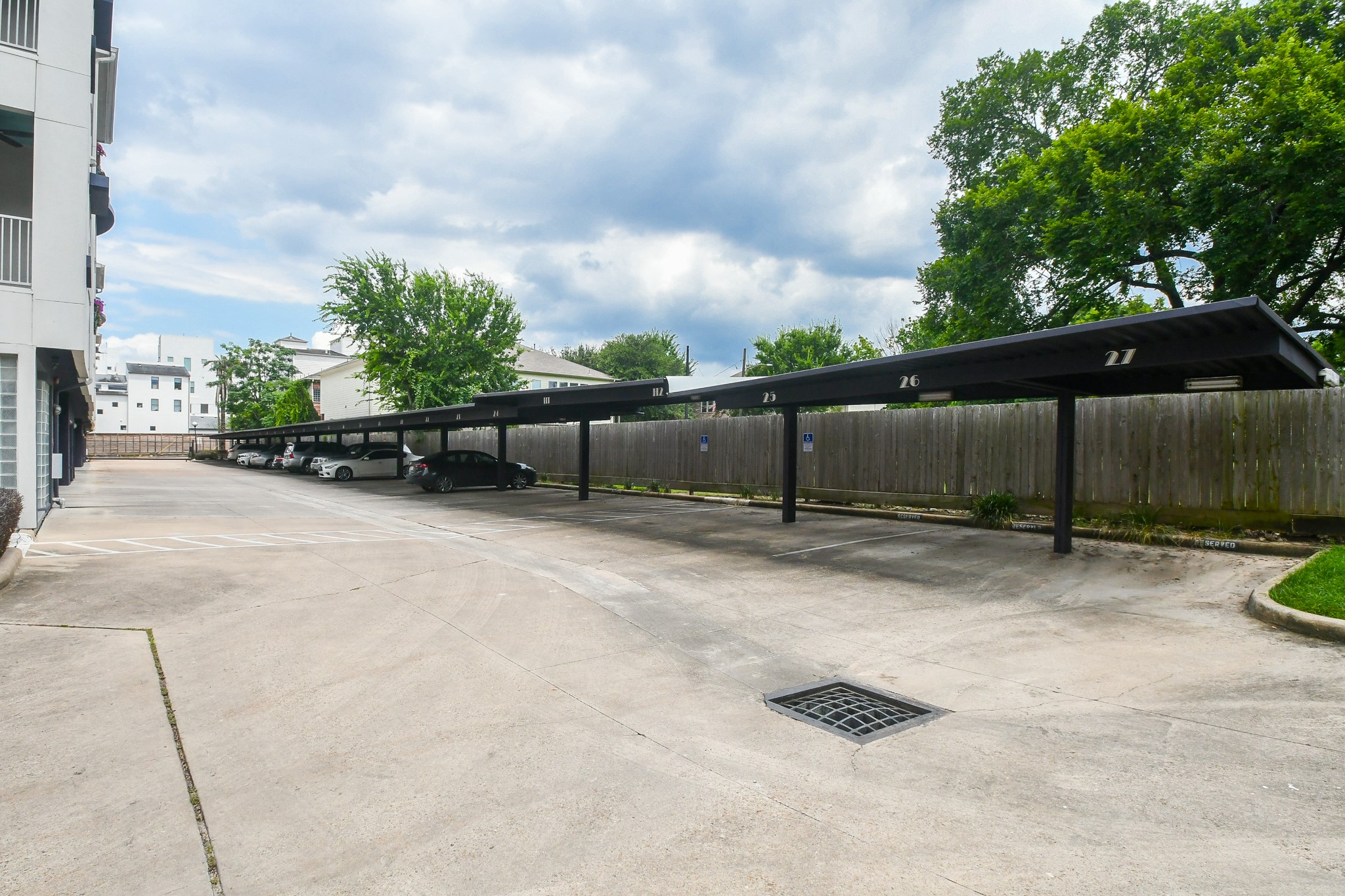 1441 East Street, Unit 302 Houston, TX 77007 - Photo 31 of 32 Two Reserved Spaces, One Covered