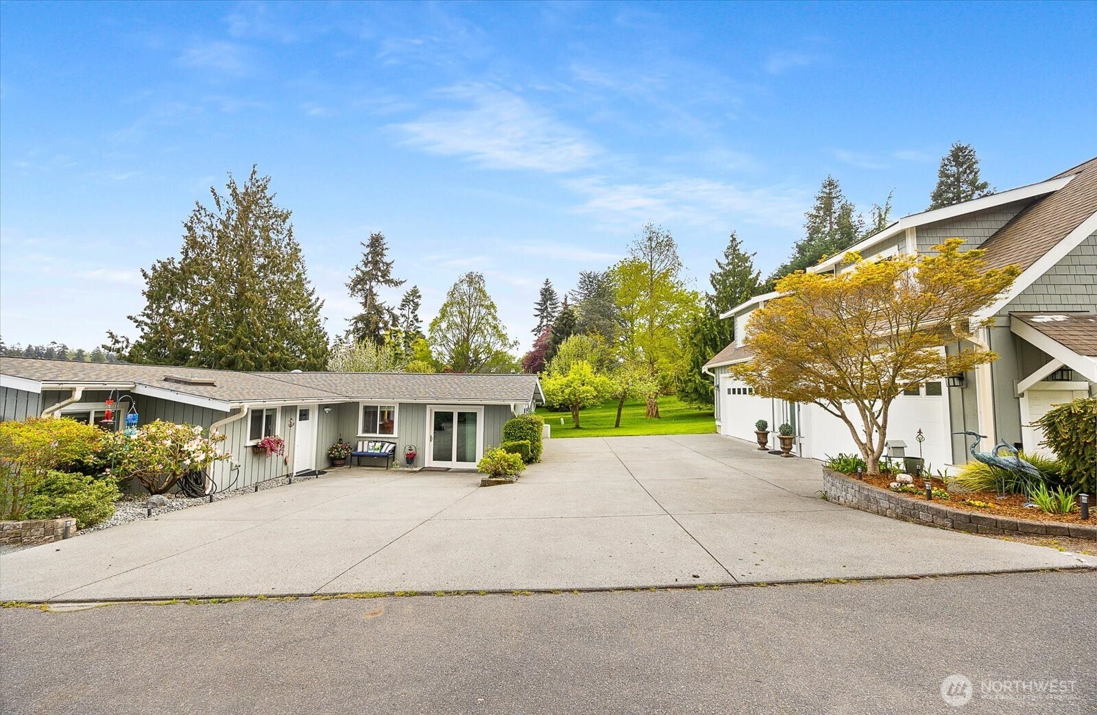 5333 Bercot Road Freeland, WA 98249 - Photo 2 of 40