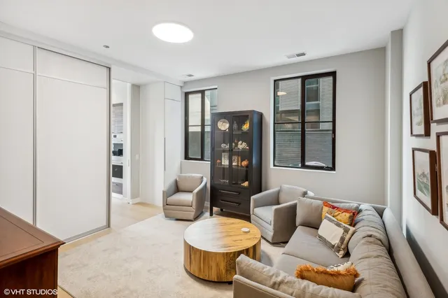 $3,200,000 | 123 South Peoria Street, Unit P2, Chicago, IL 60607