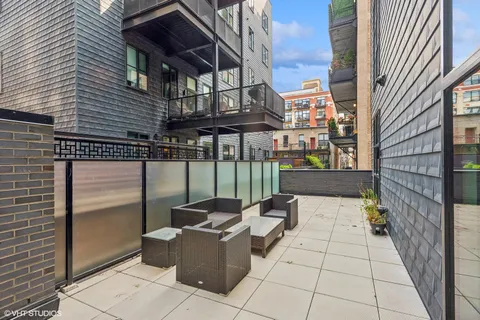 $3,200,000 | 123 South Peoria Street, Unit P2, Chicago, IL 60607