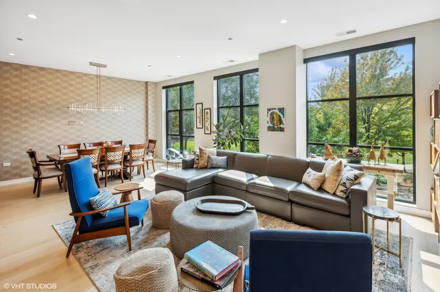 $3,200,000 | 123 South Peoria Street, Unit P2, Chicago, IL 60607