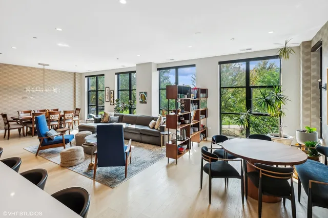 $3,200,000 | 123 South Peoria Street, Unit P2, Chicago, IL 60607