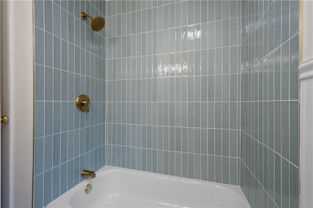 5617 Saltsburg Road Verona, PA 15147 - Photo 13 of 23