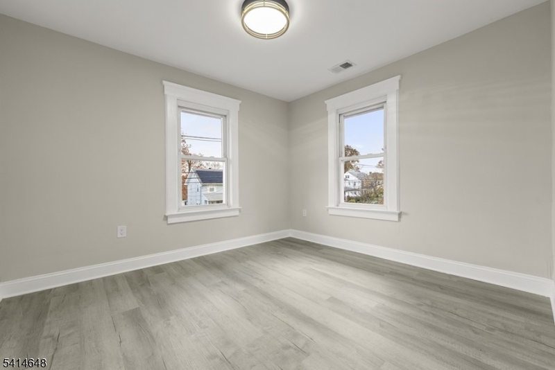 138 Monmouth Road Elizabeth, NJ 07208 - Photo 16 of 30