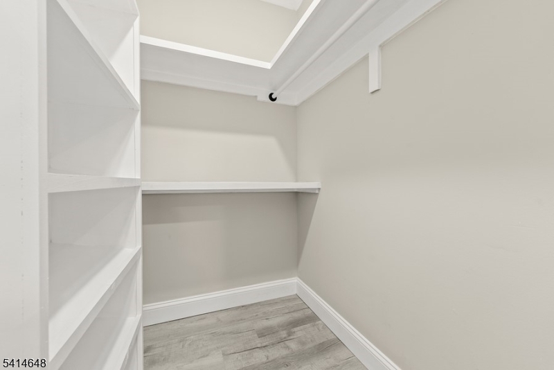 138 Monmouth Road Elizabeth, NJ 07208 - Photo 17 of 30