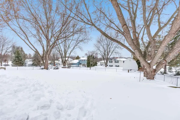 $370,000 | 550 Edelweiss Drive, Green Bay, WI 54302