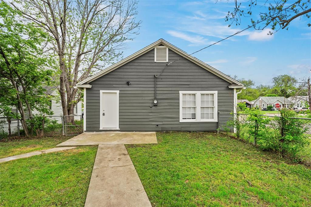 2225 Maple Avenue Waco, TX 76707 - Photo 11 of 14