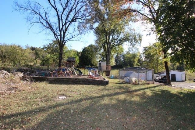 550 Les Gregory Road Hartsville, TN 37074 - Photo 15 of 19