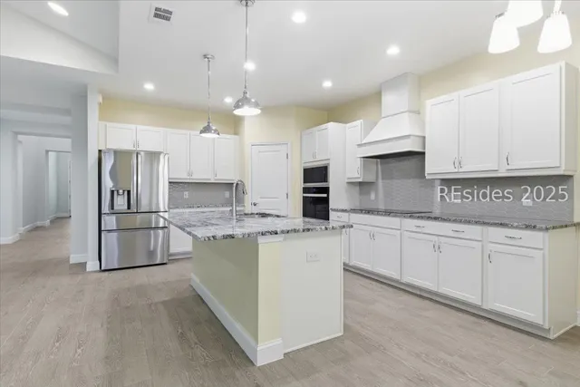 $600,000 | 44 Fins Right Lane, Hardeeville, SC 29927