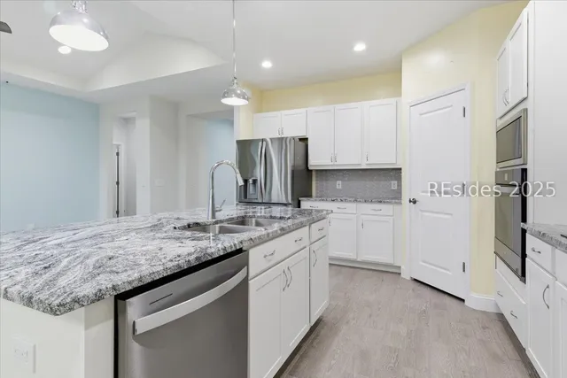 $600,000 | 44 Fins Right Lane, Hardeeville, SC 29927