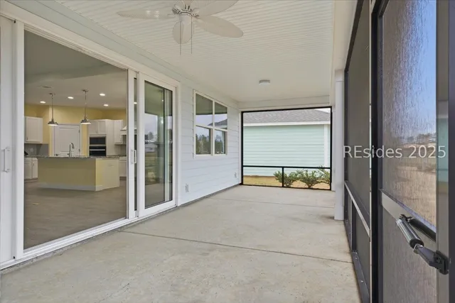 $600,000 | 44 Fins Right Lane, Hardeeville, SC 29927