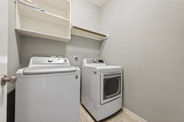 $2,300 | 18118 Tucson Bend Drive, Cypress, TX 77429