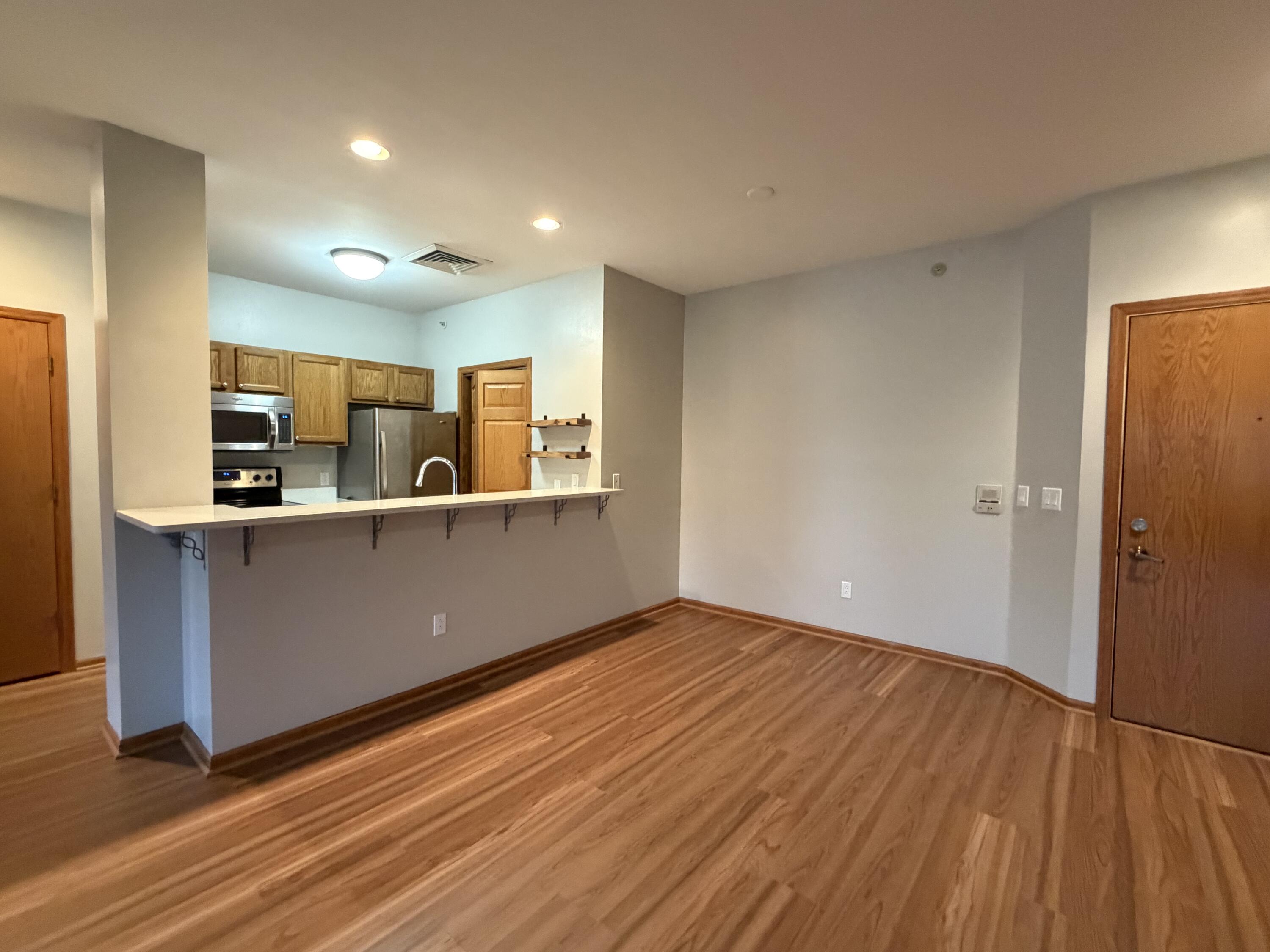 3903 Heather Valley Road, Unit 208 Sheboygan, WI 53083 - Photo 2 of 19 Kitchen