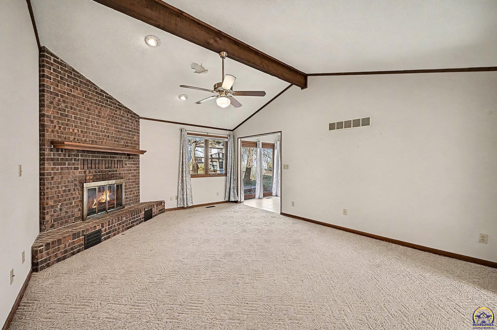 2709 Lawrence Avenue Lawrence, KS 66047 - Photo 9 of 36