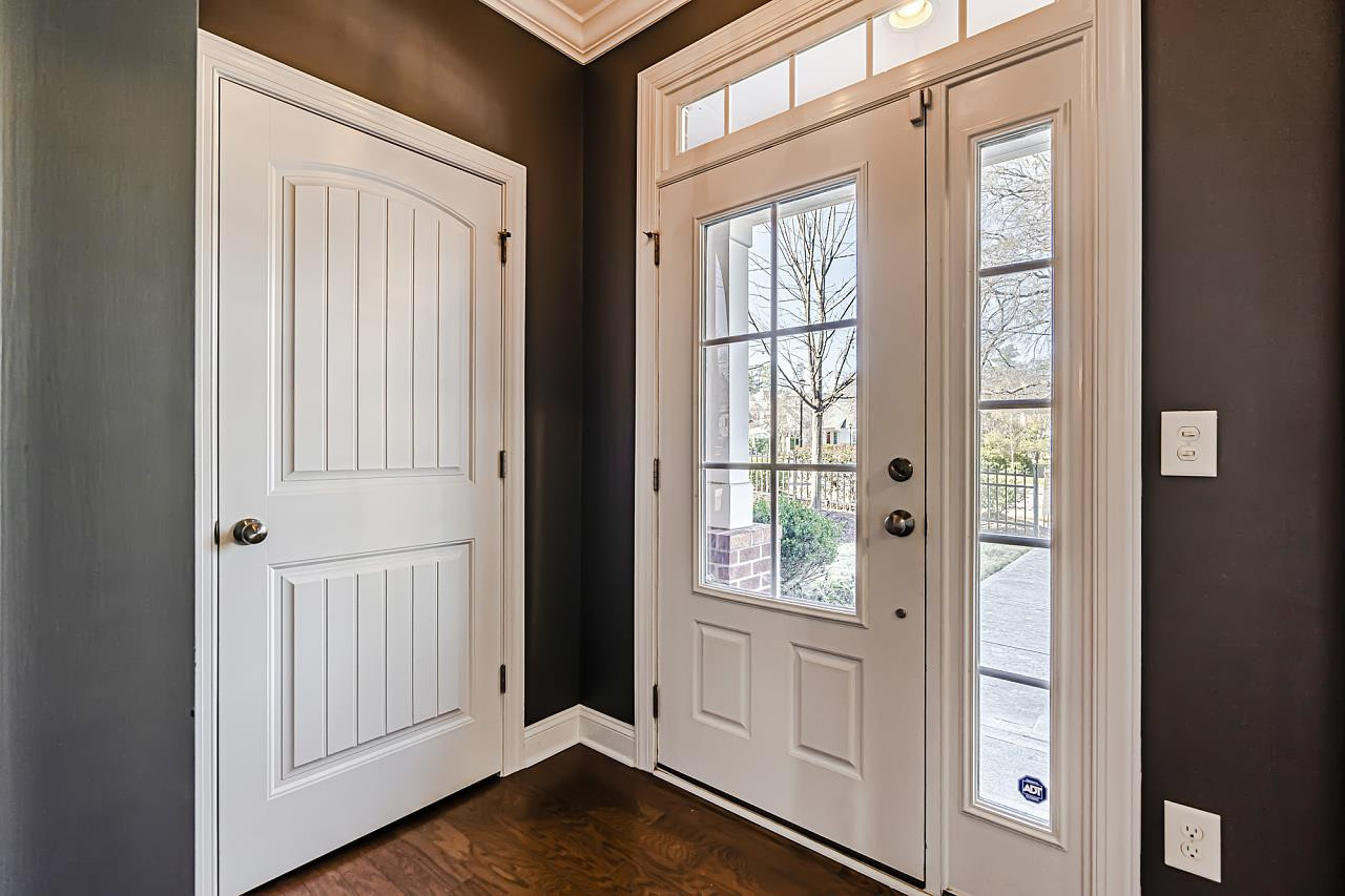 2332 Noble Road Raleigh, NC 27608 - Photo 3 of 29 Photo 3