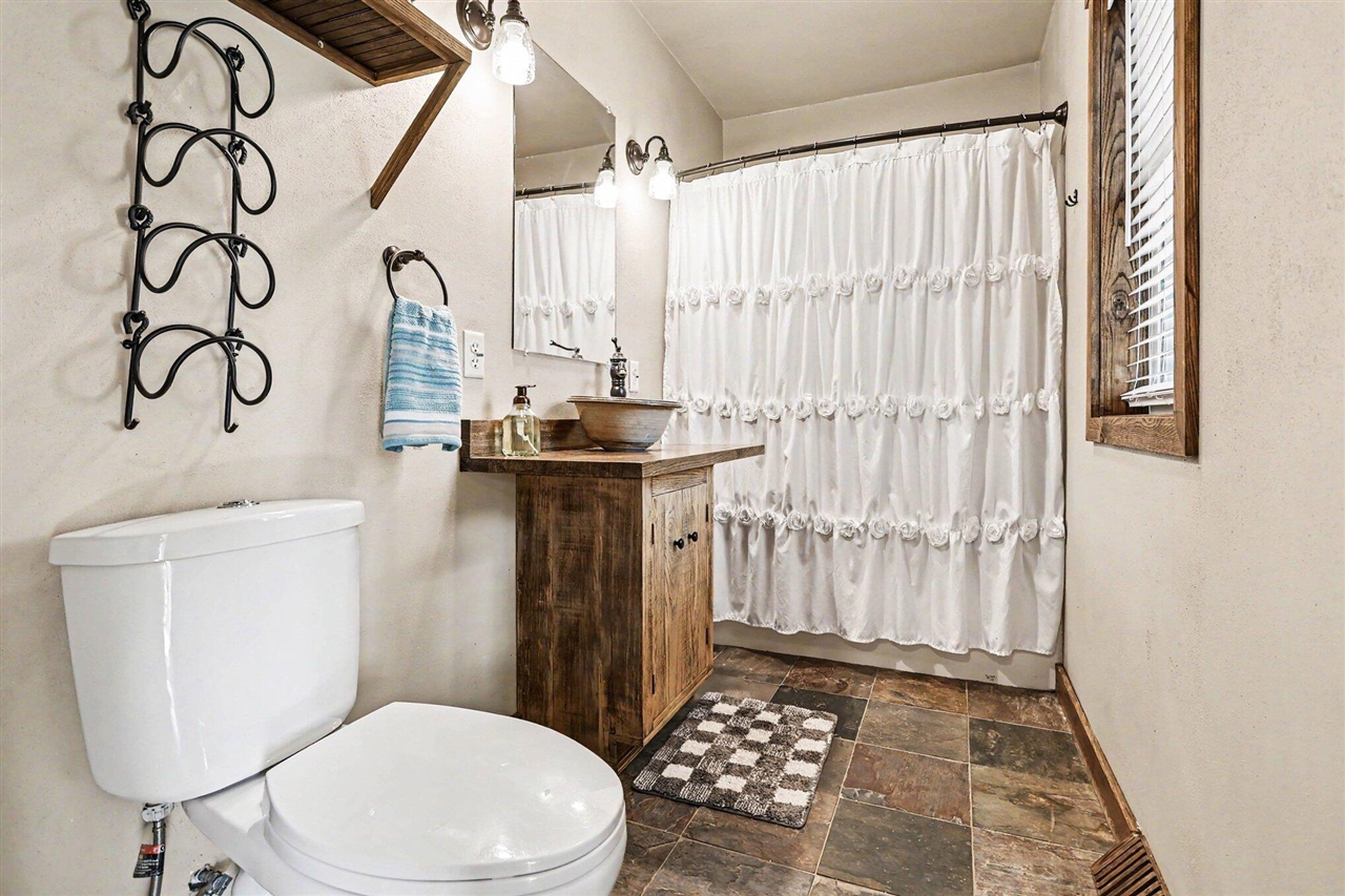 2175 East Hinchman Road Berrien Springs, MI 49103 - Photo 18 of 62