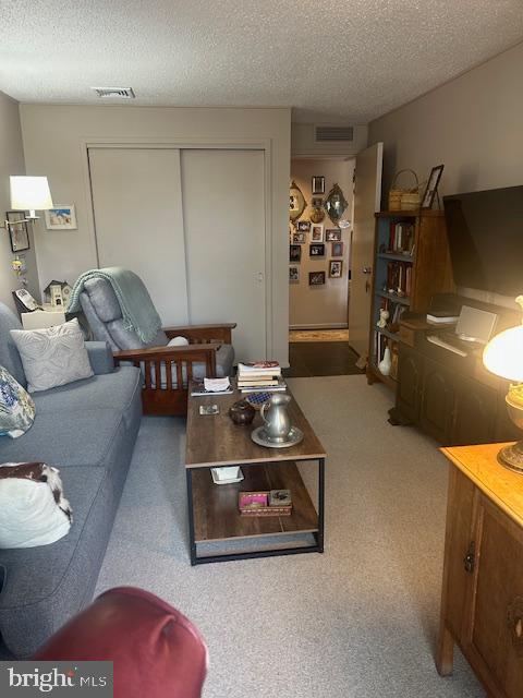 1 Markham Road, Unit 1D Princeton, NJ 08540 - Photo 30 of 49 a living room with furniture and window