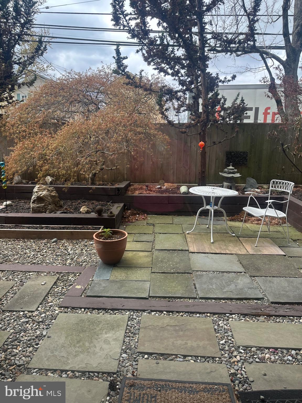 1 Markham Road, Unit 1D Princeton, NJ 08540 - Photo 3 of 49 a view of a yard with outdoor seating