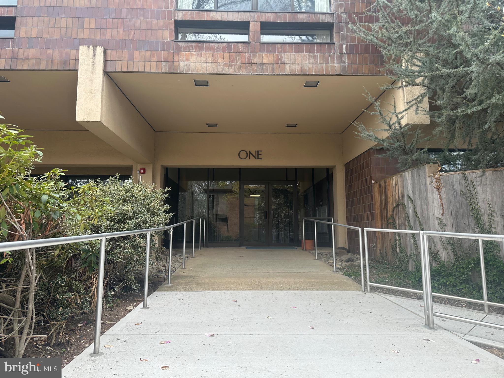 1 Markham Road, Unit 1D Princeton, NJ 08540 - Photo 32 of 55 a view of outdoor space with a sink