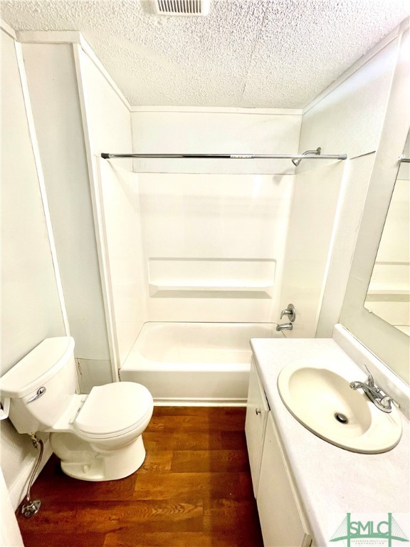 120 Ferrill Street Savannah, GA 31415 - Photo 18 of 22 BATHROOM