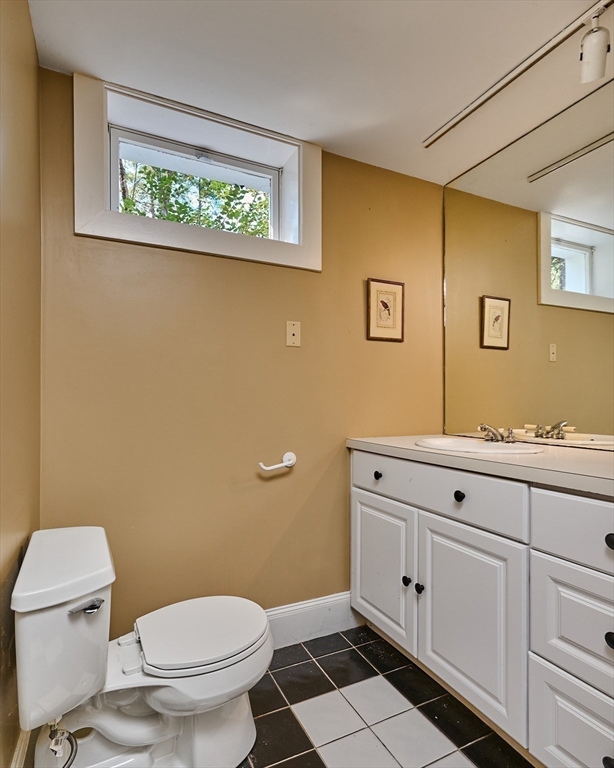 494 Station Road Amherst, MA 01002 - Photo 26 of 39 Gallery Image 26
