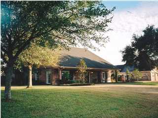 110 Rimwood Avenue Lafayette, LA 70501 - Photo 1 of 12 Primary Photo