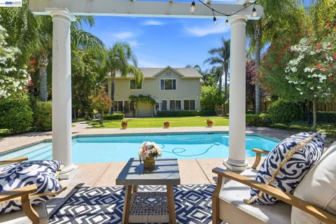 $1,265,000 | 2631 Amatchi Court, Tracy, CA 95304