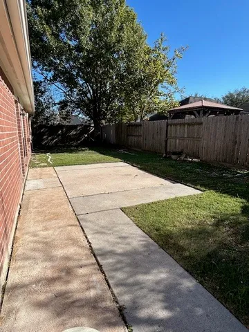 $2,300 | 19711 Morning Glory Terrace Court, Cypress, TX 77433