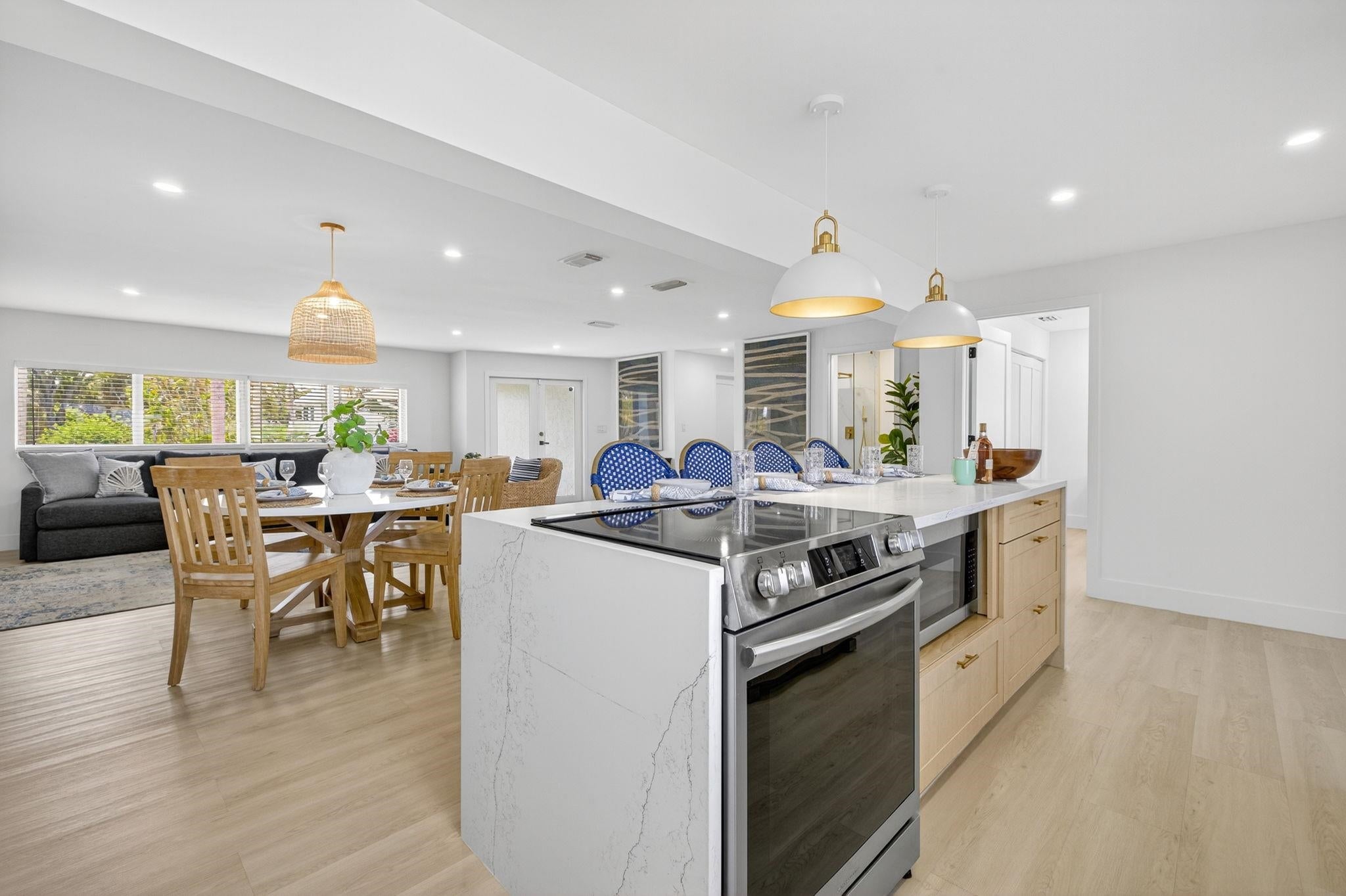 1377 Sand Castle Road Sanibel, FL 33957 - Photo 13 of 49 Gallery Image 13