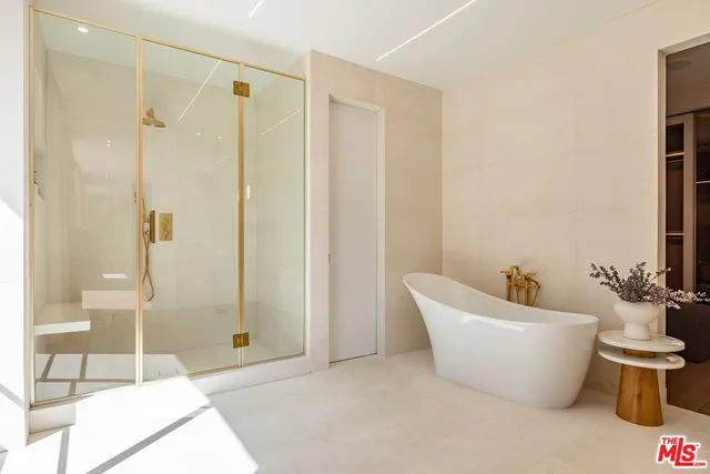 $19,500,000 | 1395 North Doheny Drive, Los Angeles, CA 90069