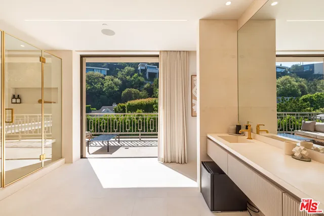 $19,500,000 | 1395 North Doheny Drive, Los Angeles, CA 90069