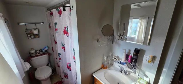 $99,900 | 2811 Douglas Avenue, Racine, WI 53402