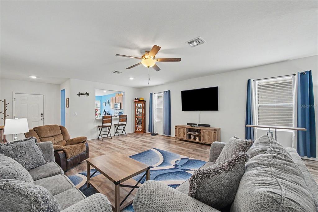 117 Old Mill Pond Road Edgewater, FL 32141 - Photo 3 of 23
