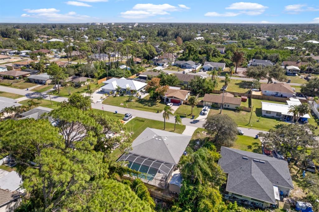 874 Acadia Road Venice, FL 34293 - Photo 16 of 64