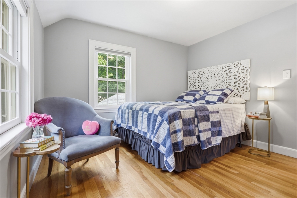 377 Pearl Street Reading, MA 01867 - Photo 9 of 16