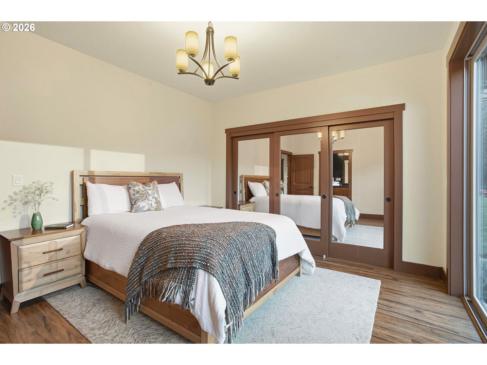 49164 McKenzie Highway Vida, OR 97488 - Photo 19 of 47 Primary Bedroom