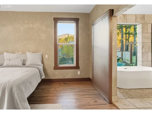 $2,395,000 | 49164 McKenzie Highway, Vida, OR 97488