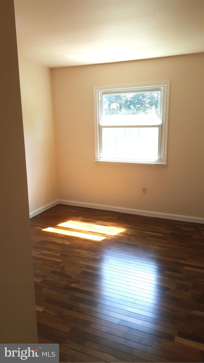 4728 Kilbane Road Woodbridge, VA 22193 - Photo 8 of 14 Bedroom