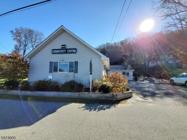 $649,000 | 56 East Shore Trail, Branchville, NJ 07826