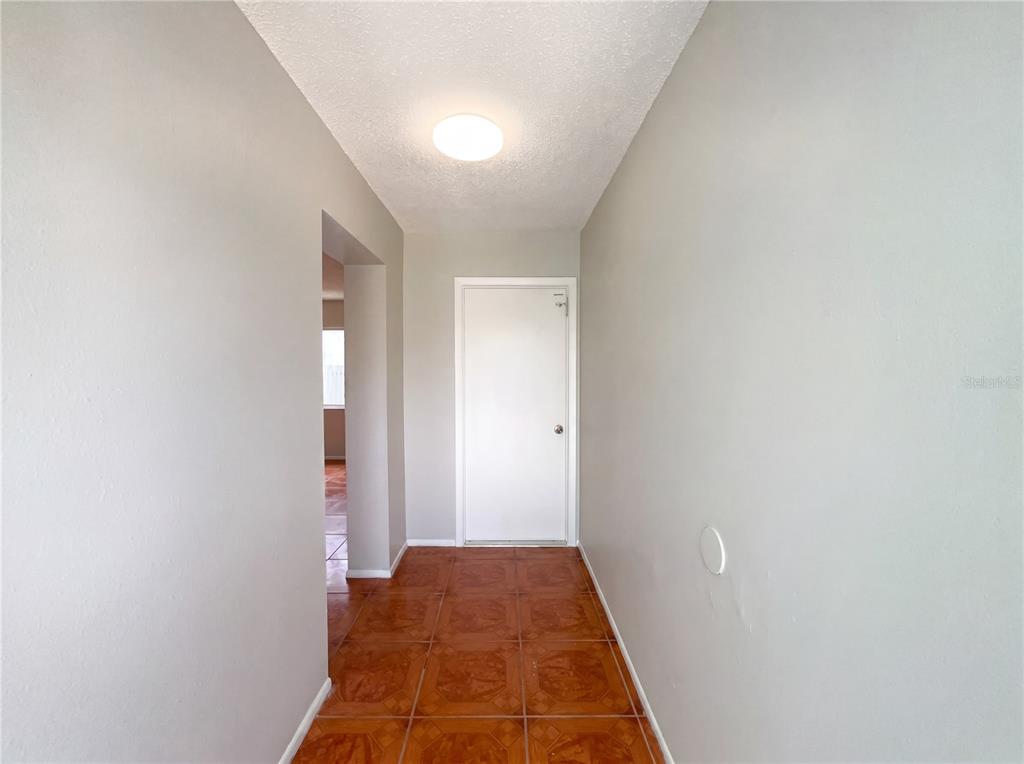 4805 Beacon Street Orlando, FL 32808 - Photo 10 of 26