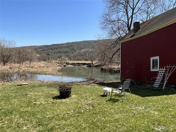 $319,000 | 118 Main Street, Laurens, NY 13796