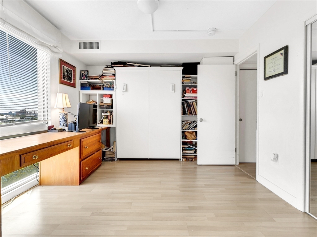 1010 Memorial Drive, Unit 7C Cambridge, MA 02138 - Photo 20 of 28