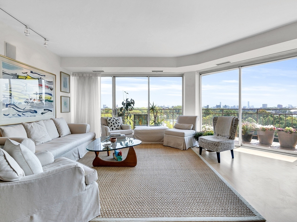 1010 Memorial Drive, Unit 7C Cambridge, MA 02138 - Photo 2 of 28