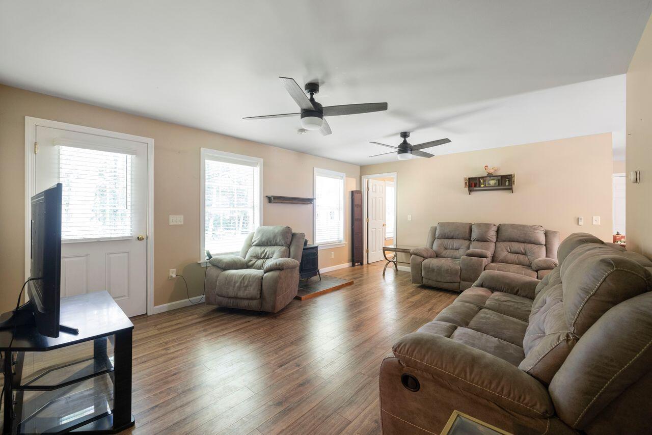 159 High Street South Paris, ME 04281 - Photo 18 of 31 3G0A7405