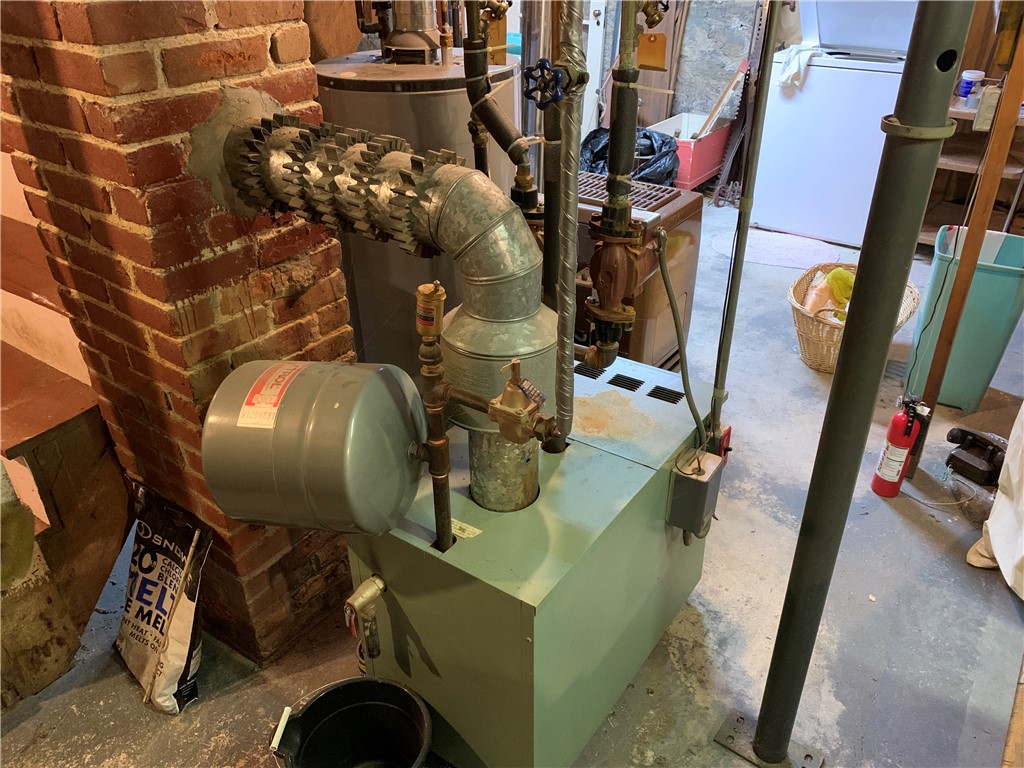 29 Central Street Lincoln, RI 02838 - Photo 27 of 29