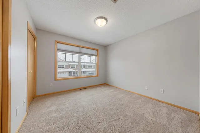 $239,000 | 1556 Independence Drive, Unit 202, Northfield, MN 55057